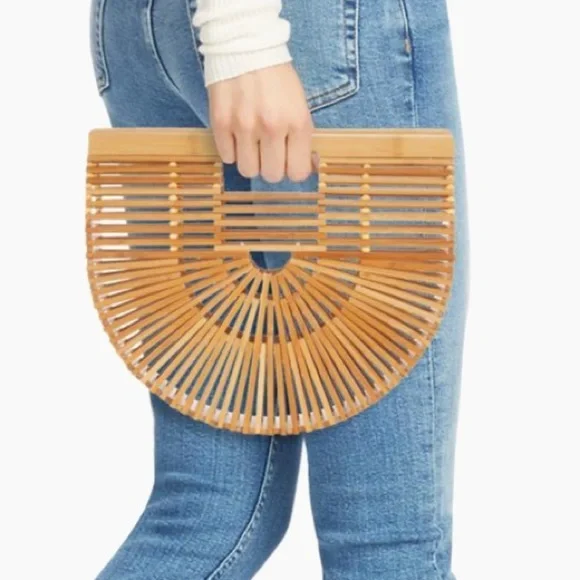 Cult Gaia GAIAS ARK SMALL TOP
HANDLE Natural Bamboo Ark Bag - Picture 2 of 7